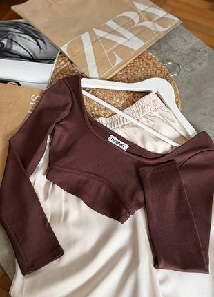 Спортивний топ bershka 🤎