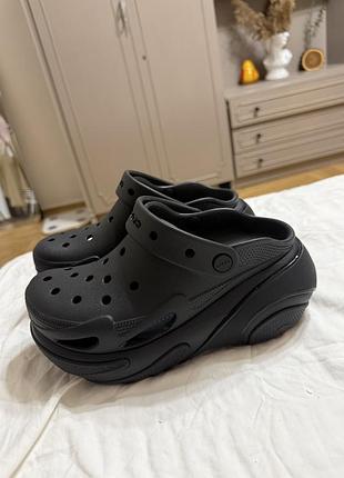 Жіночі крокси crocs bubble crush clog triple black m6w8-38/39-24 см