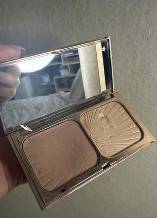 Оригинал полноразмер charlotte tilbury палетка для коррекции лица filmstar bronze & glow палетка бронзер скульптор хайлайтер light-medium