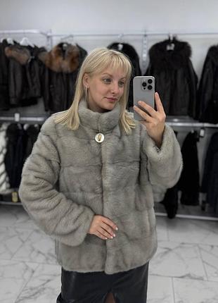 Роскошная шуба из натуральной норки