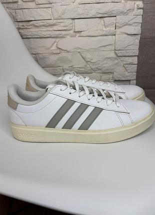 Оригінальні чоловічі кросівки adidas grand court cloudfoam comfort 44р