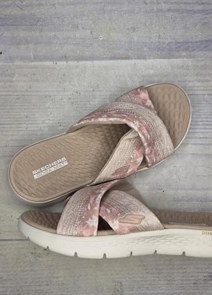 Шлепанцы skechers