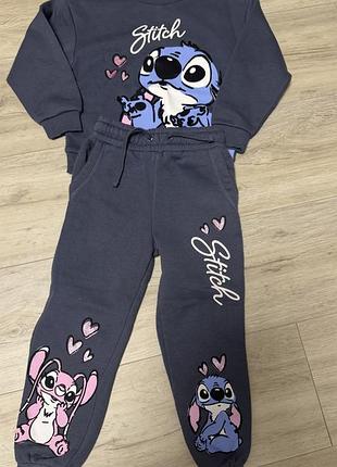 Спортивный костюм stitch