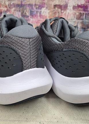 Кроссовки under armour 6