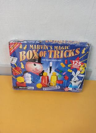 Набор фокусов marvin's magic box of tricks, который включает 125 различных трюков.