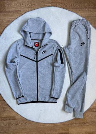 Спортивный костюм nike tech fleece