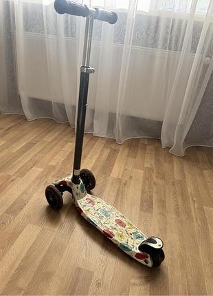 Продам дитячий самокат