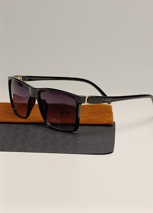 🕶️🕶️ солнцезащитные очки в глянцевой классической оправе 🕶️🕶️