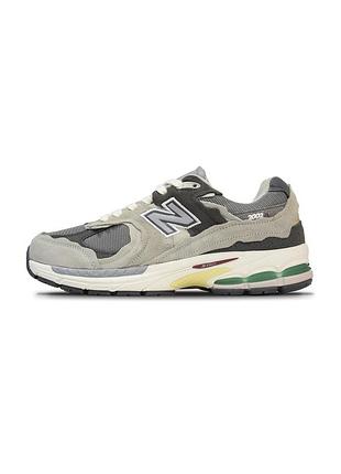 Мужские кроссовки нью беланс new balance 2002r gray серый 42