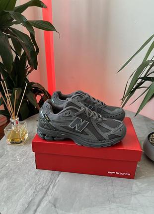 Женские кроссовки стильные нью баланс new balance 1906r cordura «magnet» 37