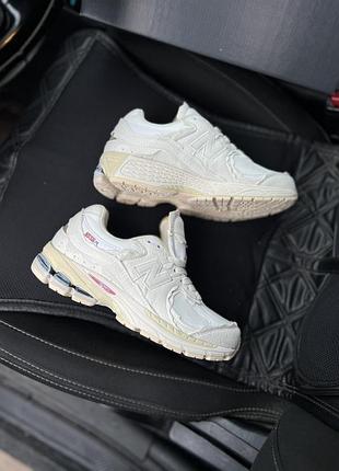 Мужские / женские кроссовки нью беланс 2002r protection pack sea salt white белый 37 38