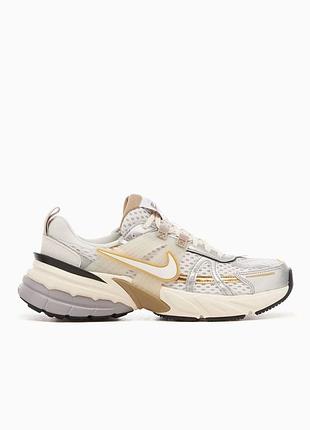 Кроссовки женские nike v2k run (hj7245-100) hj7245-100 38