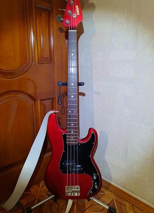 Vintage fresher refined series frs mij bass candy apple red mij   32 scale