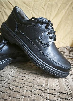 Чоловічі шкіряні туфлі handmade.розмір42.