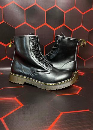 Зимові жіночі черевики dr.martens