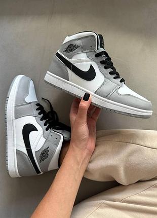 Сірі жіночі зимові кросівки nike air jordan, теплі та комфортні жіночі кросівки найк аїр джордан