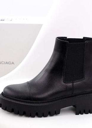 Жіночі черевики balenciaga зимові