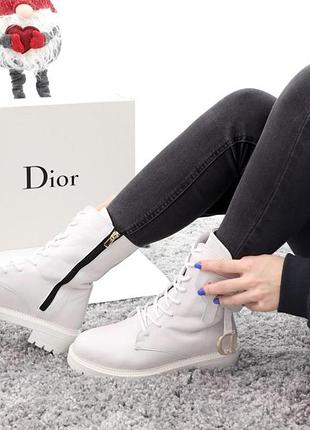 Зимові жіночі черевики dior boots