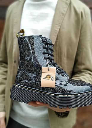 Женские ботинки dr.martens