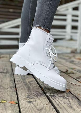 Жіночі черевики dr.martens