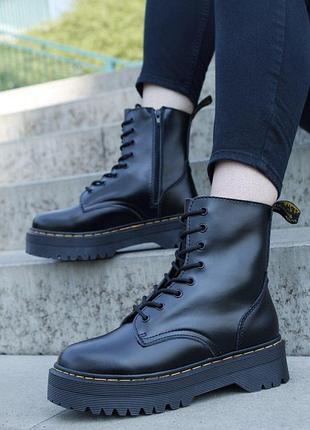 Жіночі черевики dr.martens