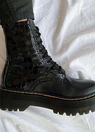 Жіночі черевики dr.martens