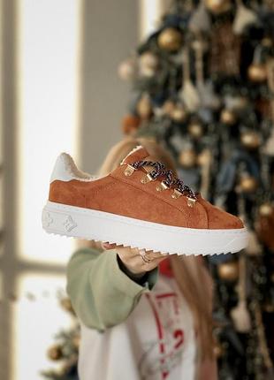Коричневі зимові кросівки louis vuitton з хутром луї вітон жіночі, люксові кроси для жінок