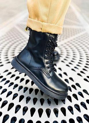Жіночі черевики dr.martens
