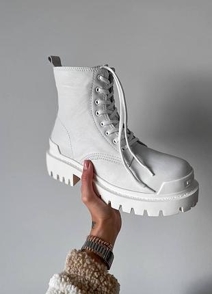 Жіночі черевики balenciaga зимові