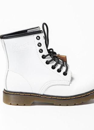Жіночі черевики dr.martens