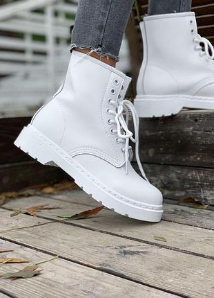 Жіночі черевики dr.martens