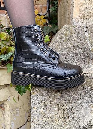 Жіночі черевики dr.martens