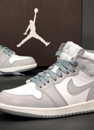 Сірі жіночі кросівки nike air jordan 1 зимові для жінок, модні кеди найк аір джордан