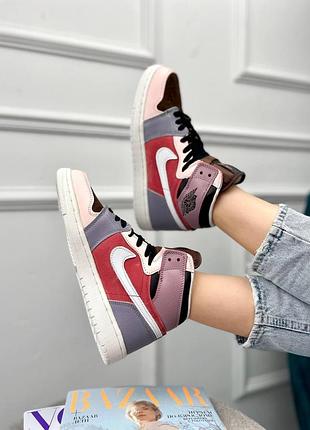 Женские кроссовки nike air jordan 1 high для женщин белые-розовые удобные кожаные кроссы найк аир джордан