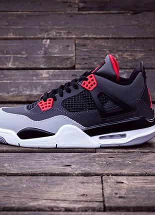 Чоловічі кросівки nike air jordan 4 retro чорні, з амортизацією та міцною підошвою джордан 4 black\grey\red