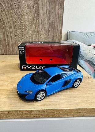 Металева машинка mclaren 8