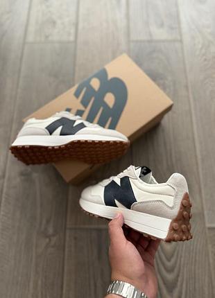 Balance 327 beige black