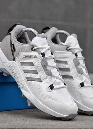 Чоловічі кросівки adidas terrex swift r3 gore-tex білі кроси на осінь весну адідас терекс свіфт р3 гортекс