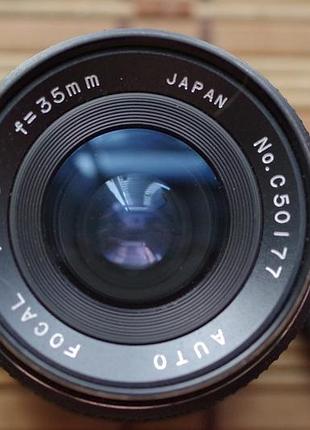 Об'єктив focal mc 2.8 28 mm для minolta + 2 кришки та кофр