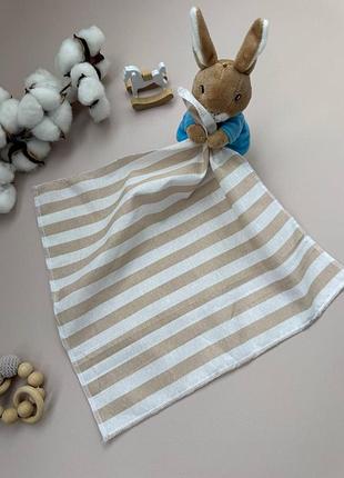 Салфетка-платочек для новорожденных из поликатона 30×30 см — детская многоразовая салфетка бежевая полоска