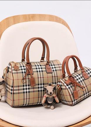 Жіноча сумка burberry medium check bowling