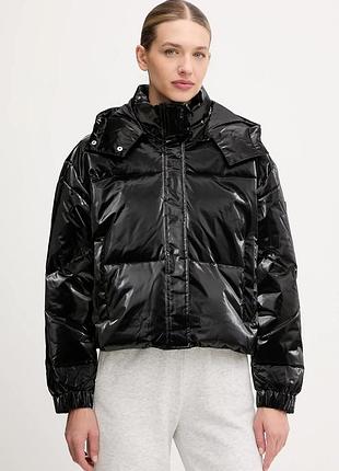 Жіноча куртка emporio armani женская