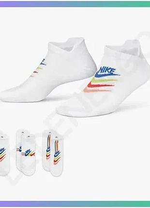 Шкарпетки nike everyday plus ltwt ns 3pr білий для жінок 34-38 спортивні шкарпетки для тренувань sku_dh5474-902