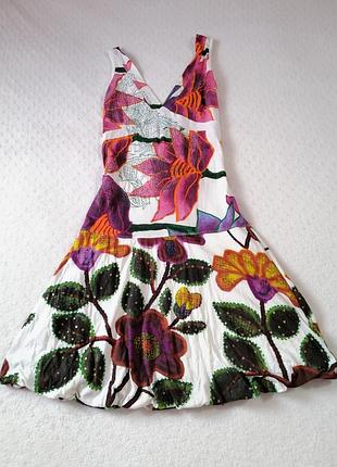Яркое платье desigual с дизайнерским цветочным принтом 🌺