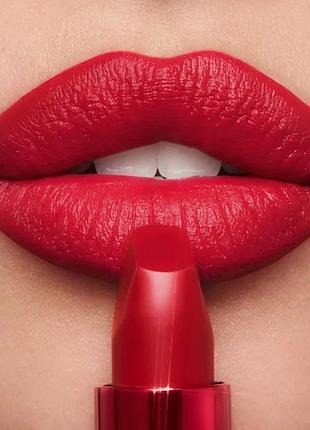 Матова помада від charlotte tilbury оригінал
