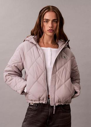 Жіноча стьобана куртка calvin klein