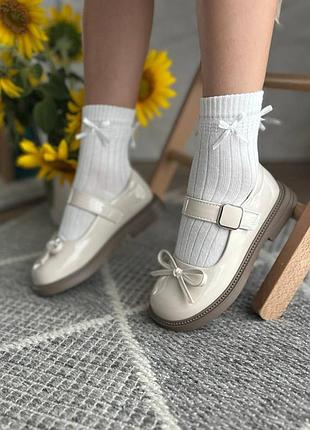 Туфлі для дівчинки