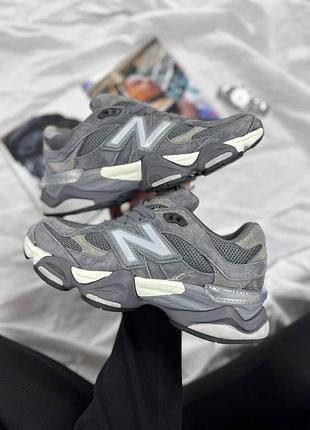 Серые кроссовки унисекс new balance 9060 dark grey х нью беланс 42