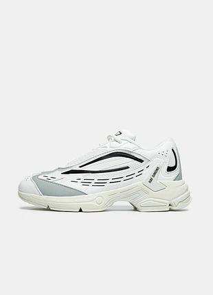 Ultrasceptre white