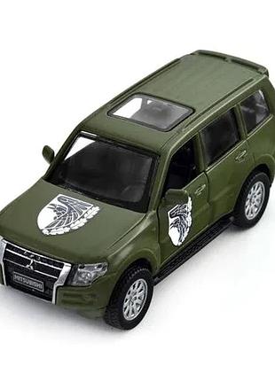 Металева машинка technodrive 1:43 інерційна зелена з шевронами героїв (540982)